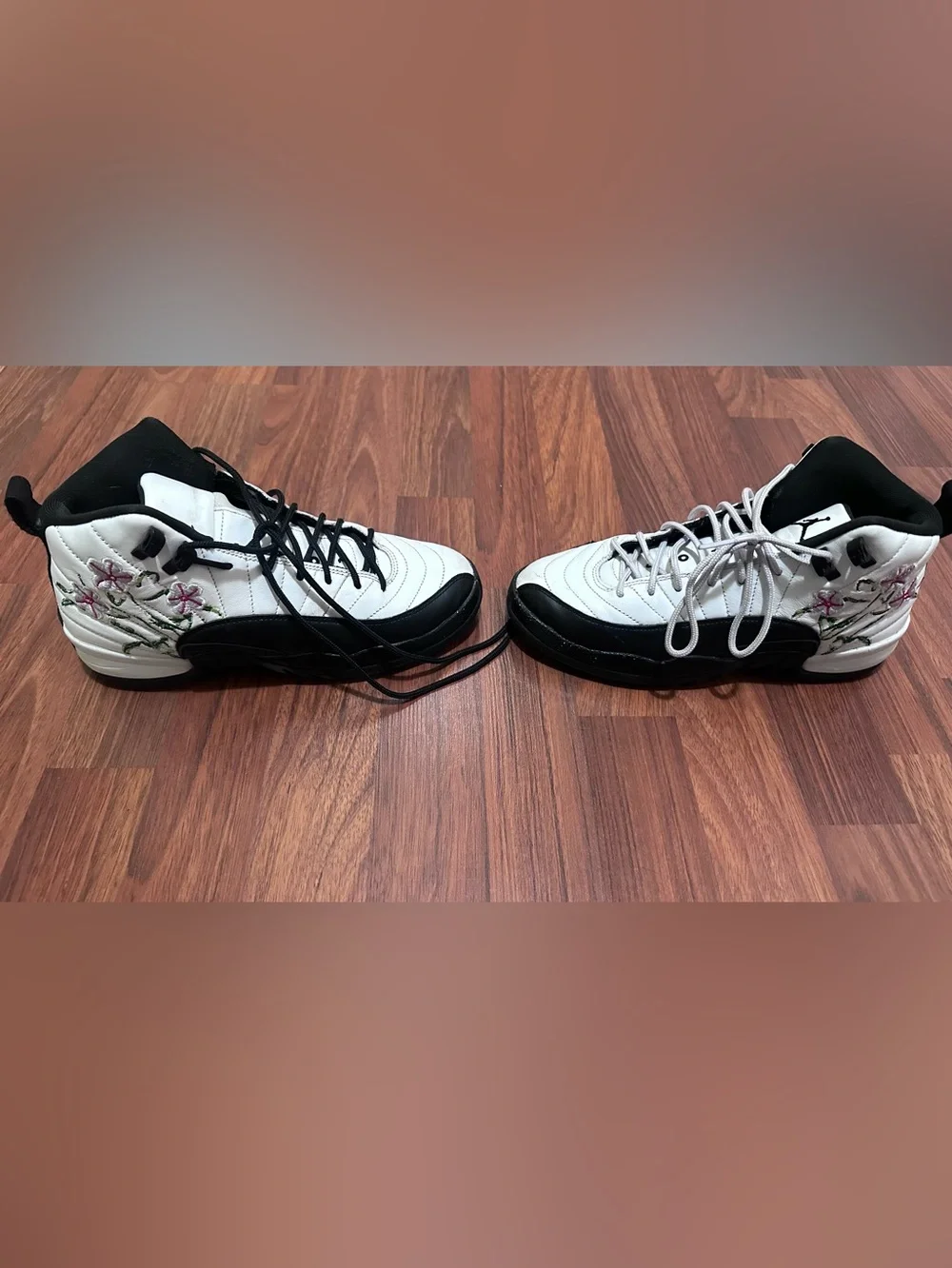 Jordan High-Top Sneakers in White and Black. Size 6.5 youth.